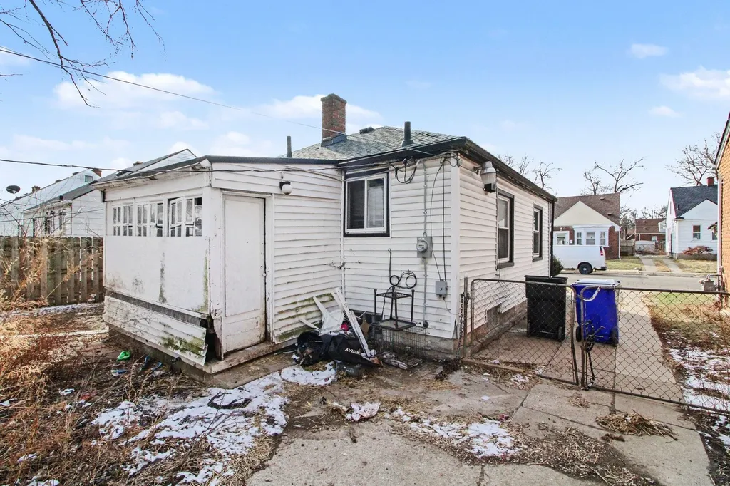 8304 Robson Street Detroit City MI 48228