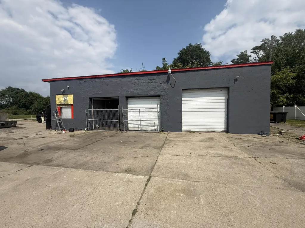 13230 Hamilton Avenue Highland Park City MI 48203