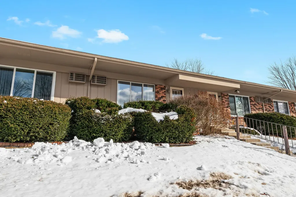 25140 Potomac Drive South Lyon City MI 48178