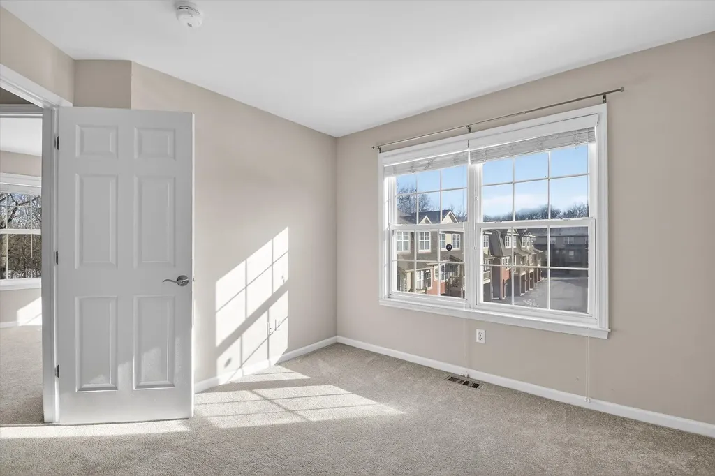 3031 Barclay Way Ann Arbor City MI 48105