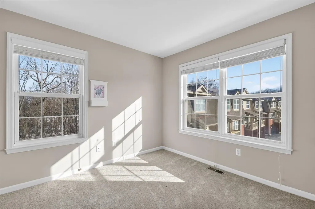 3031 Barclay Way Ann Arbor City MI 48105