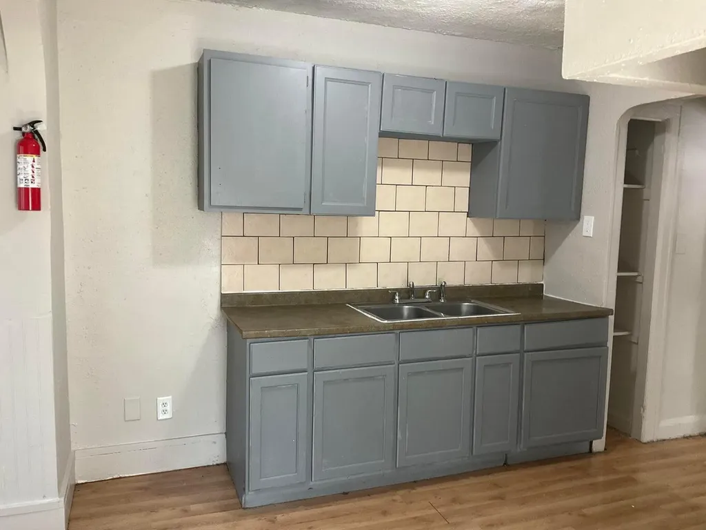 12701 Griggs Street Detroit City MI 48238