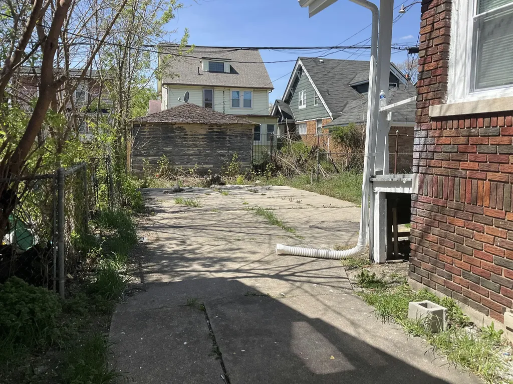 12701 Griggs Street Detroit City MI 48238