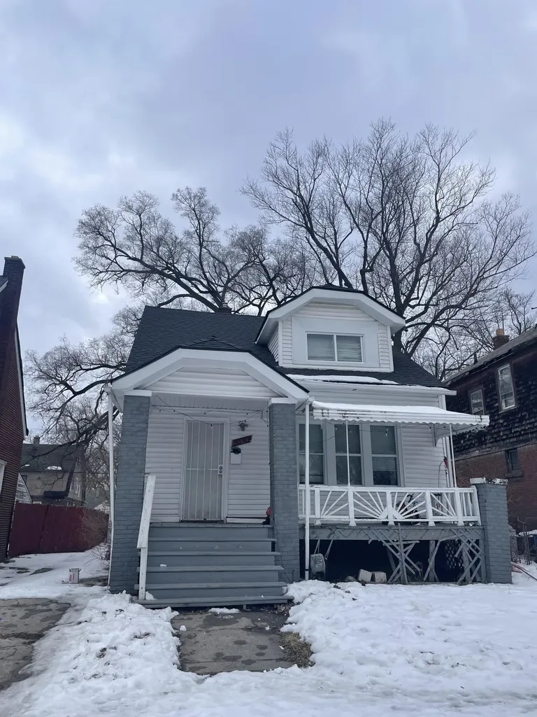 14815 Stansbury Avenue Detroit City MI 48227
