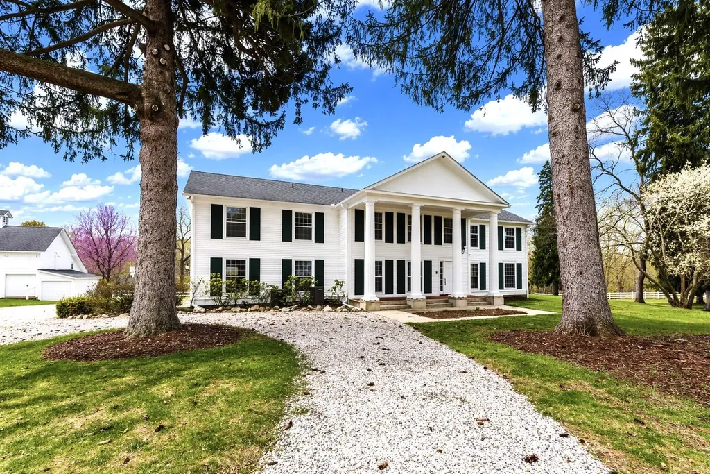 8044 Dexter-pinckney Road Dexter Township MI 48130