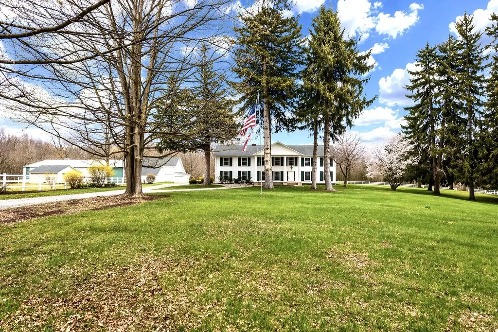 8044 Dexter-pinckney Road Dexter Township MI 48130