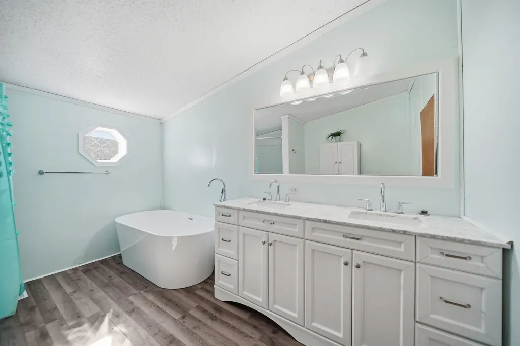 2835 S Wagner Road Lodi Township MI 48103