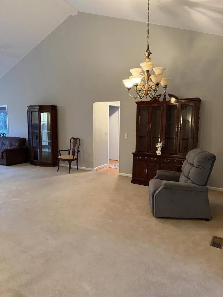 42359 Sable Boulevard Sterling Heights City MI 48314