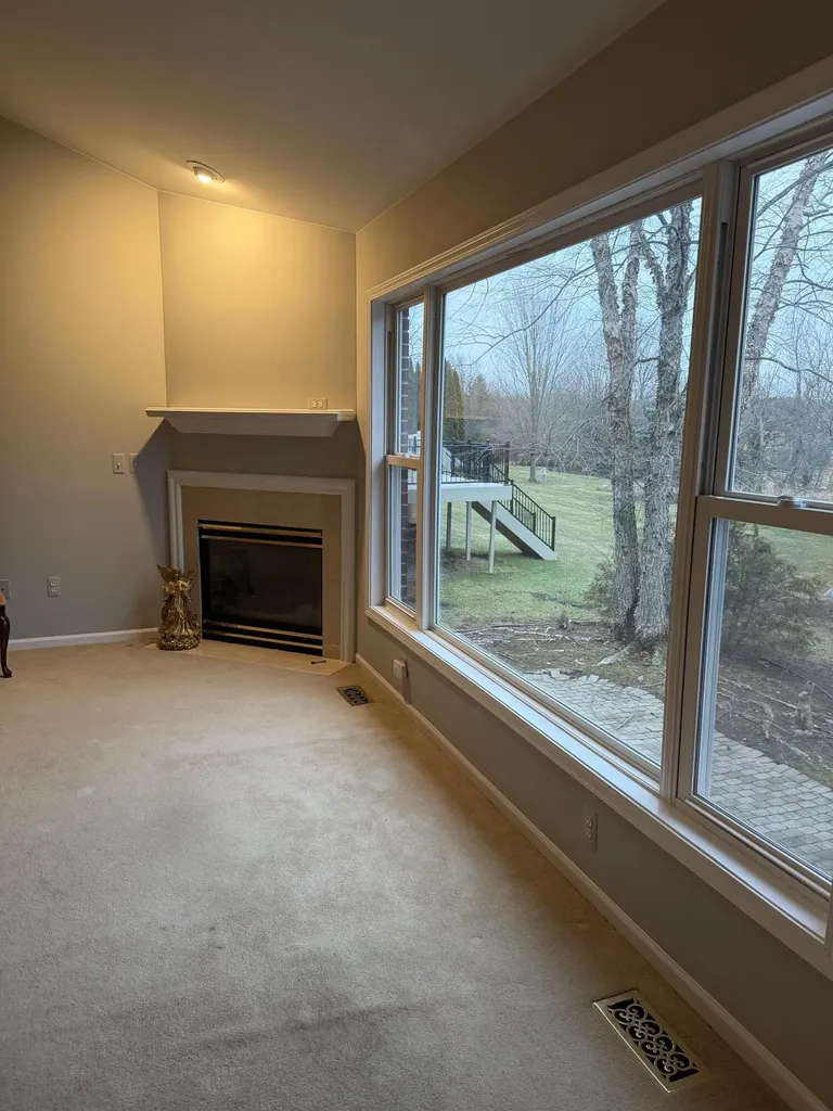 42359 Sable Boulevard Sterling Heights City MI 48314