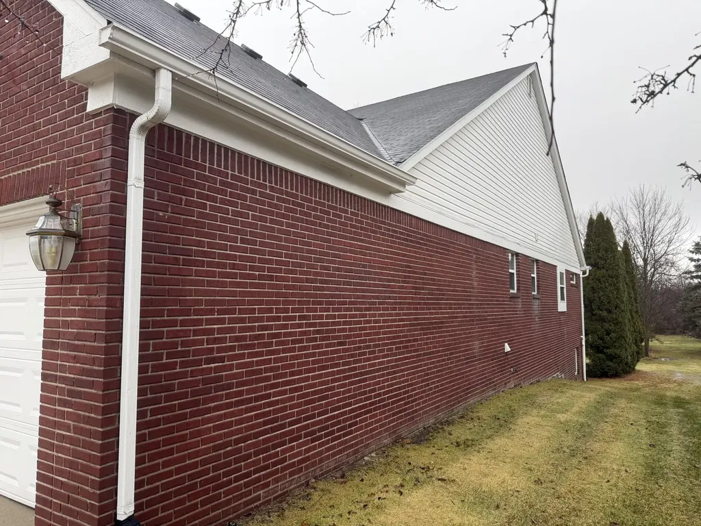 42359 Sable Boulevard Sterling Heights City MI 48314