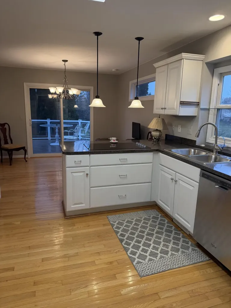 42359 Sable Boulevard Sterling Heights City MI 48314