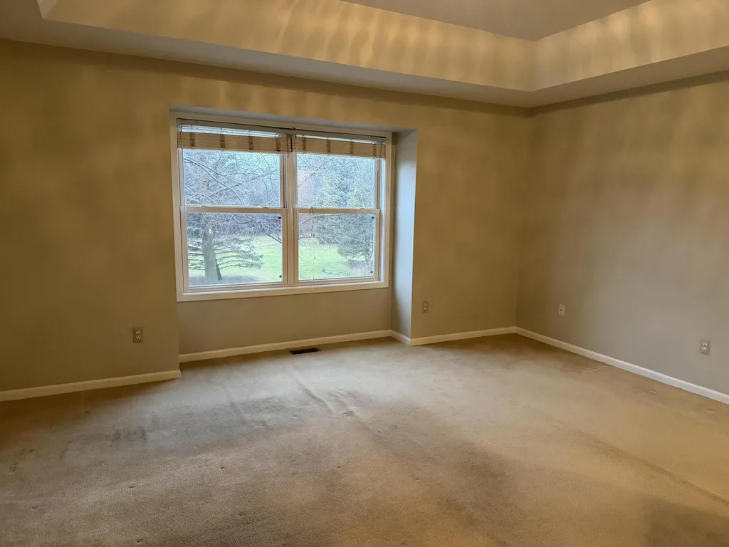 42359 Sable Boulevard Sterling Heights City MI 48314