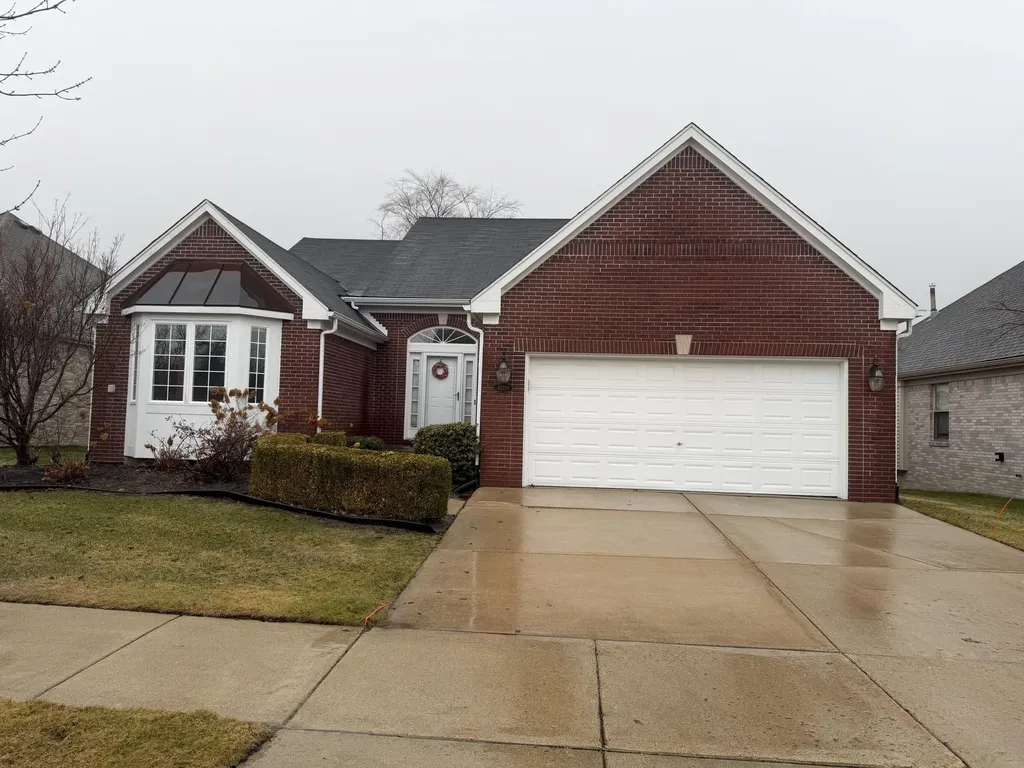 42359 Sable Boulevard Sterling Heights City MI 48314