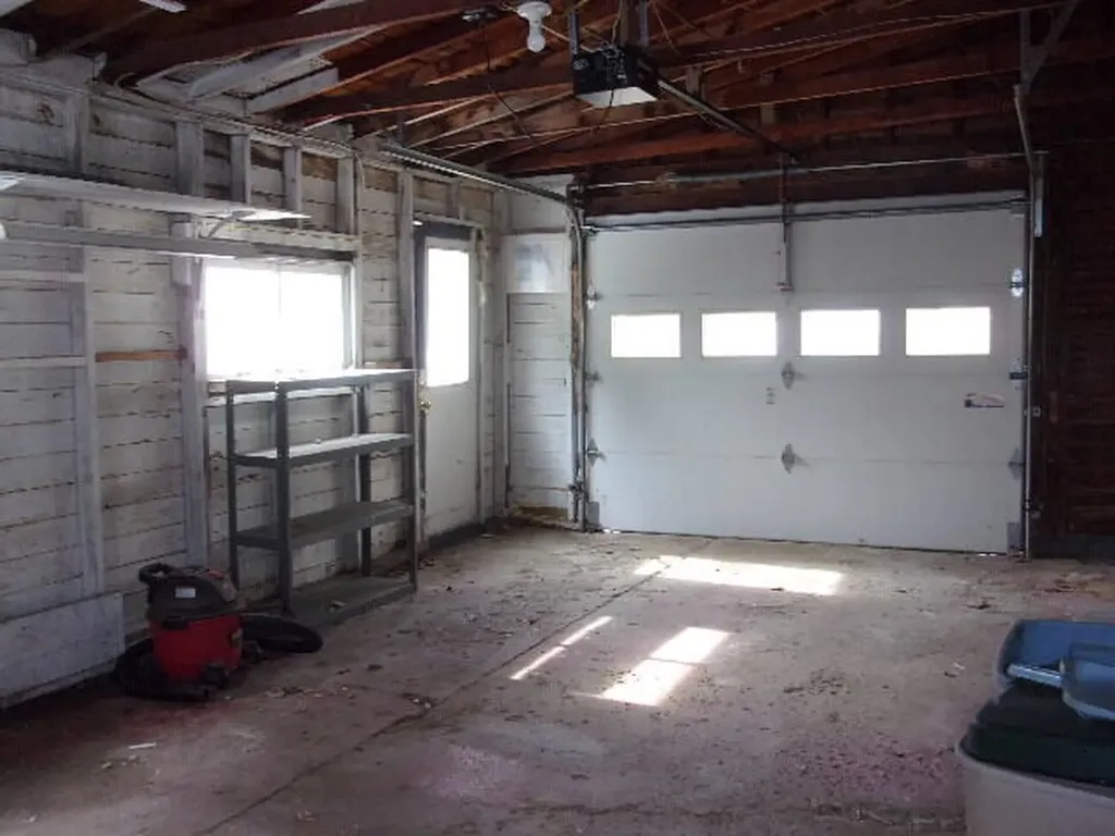 321 S Wood Street Hudson Township MI 49247