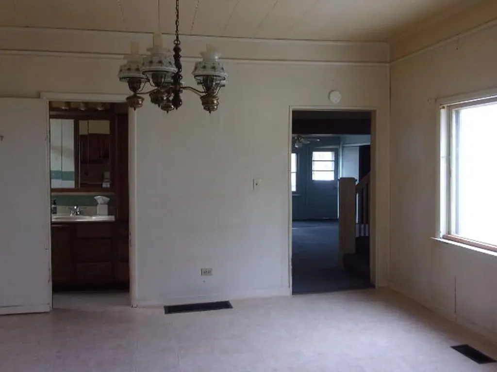 321 S Wood Street Hudson Township MI 49247