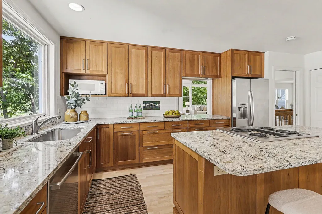 542 Heritage Drive Ann Arbor City MI 48105