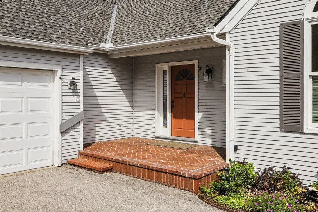 542 Heritage Drive Ann Arbor City MI 48105