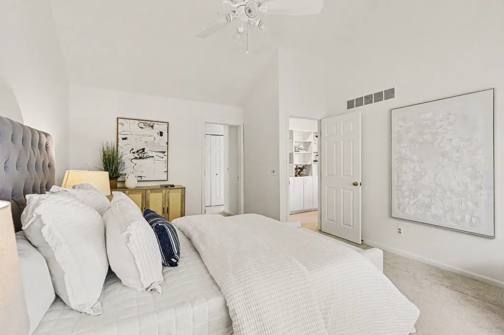 542 Heritage Drive Ann Arbor City MI 48105