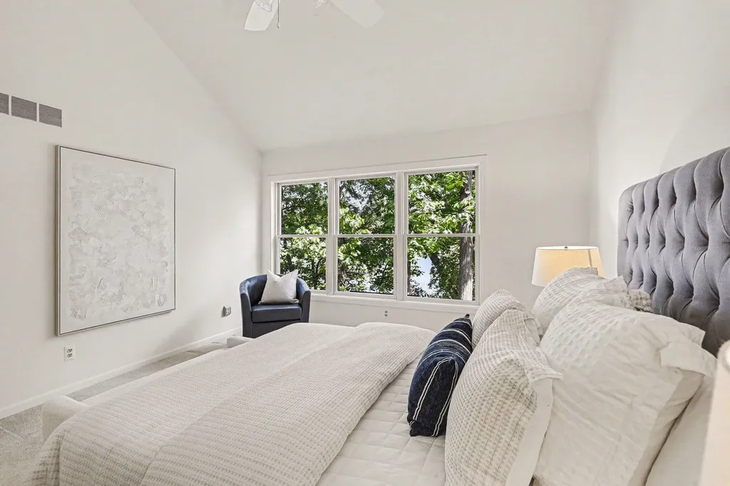 542 Heritage Drive Ann Arbor City MI 48105