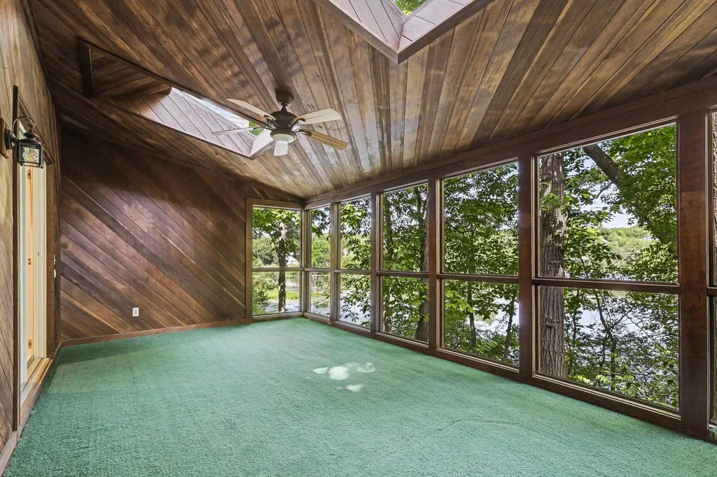 542 Heritage Drive Ann Arbor City MI 48105