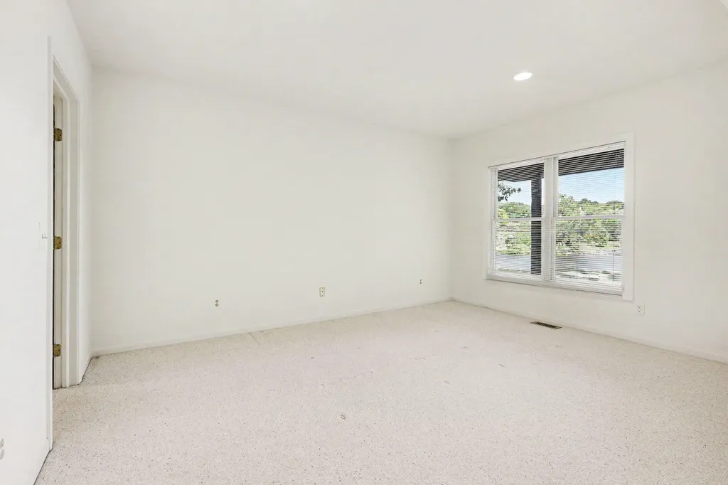 542 Heritage Drive Ann Arbor City MI 48105