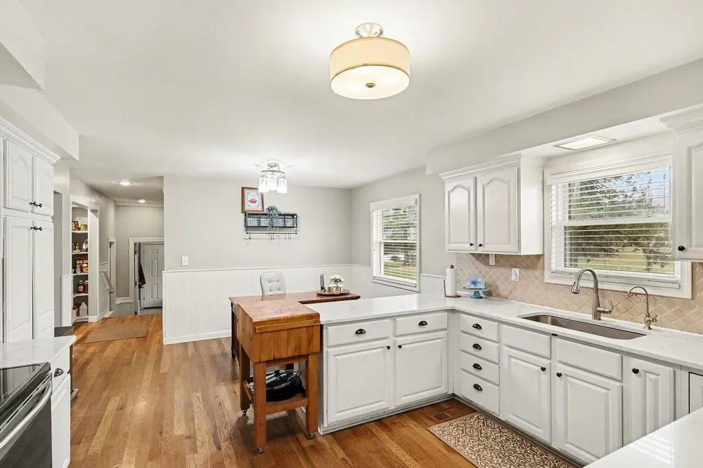 1575 Kellogg Road Genoa Township MI 48114