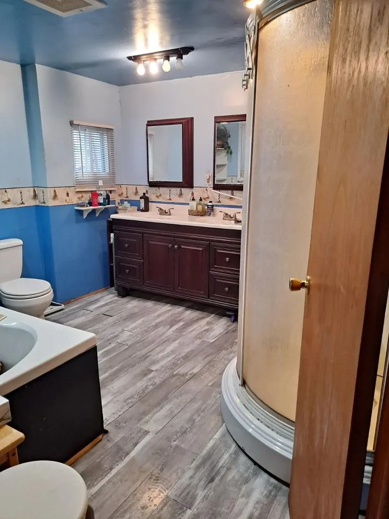 22211 Grandy Street Clinton Charter Township MI 48035