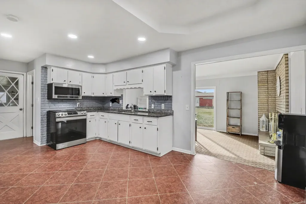 11329 Crowe Road Milan Township MI 48160