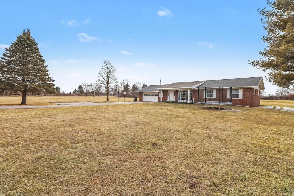11329 Crowe Road Milan Township MI 48160