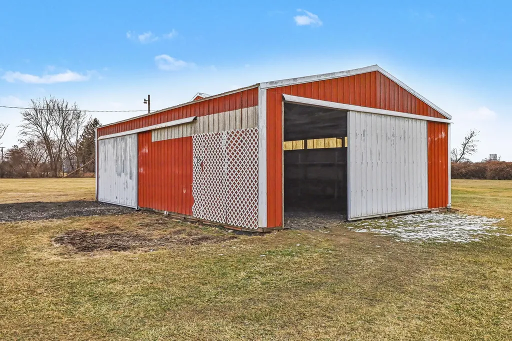 11329 Crowe Road Milan Township MI 48160