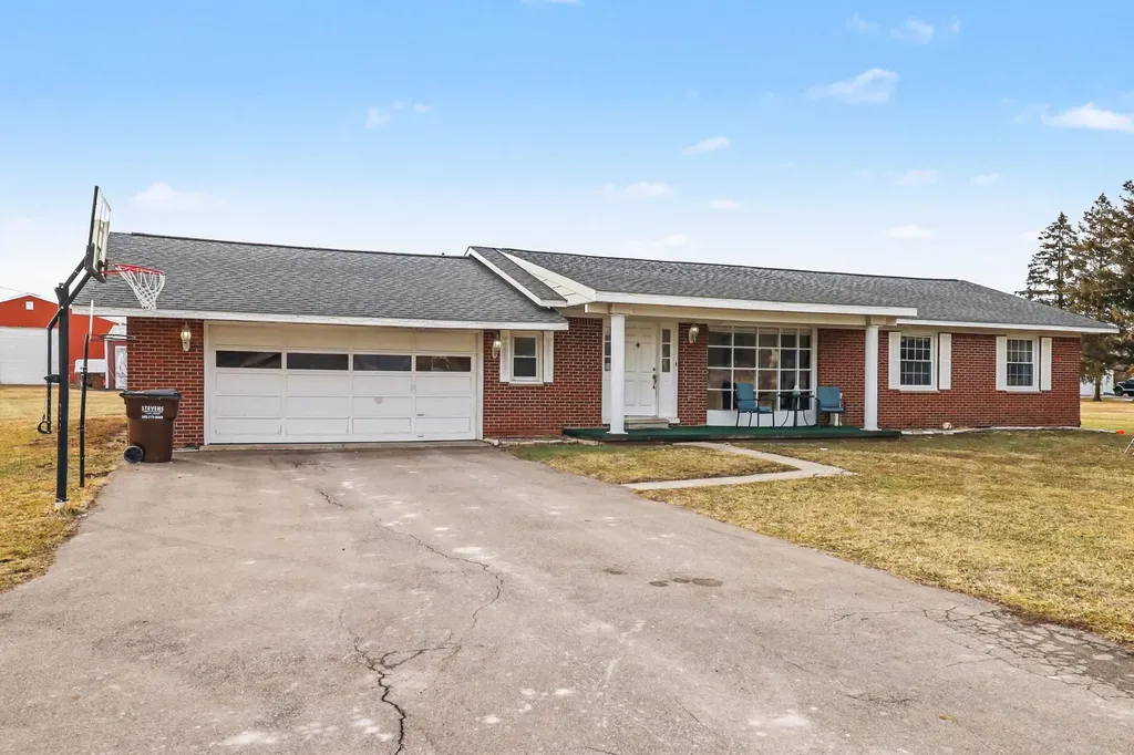 11329 Crowe Road Milan Township MI 48160