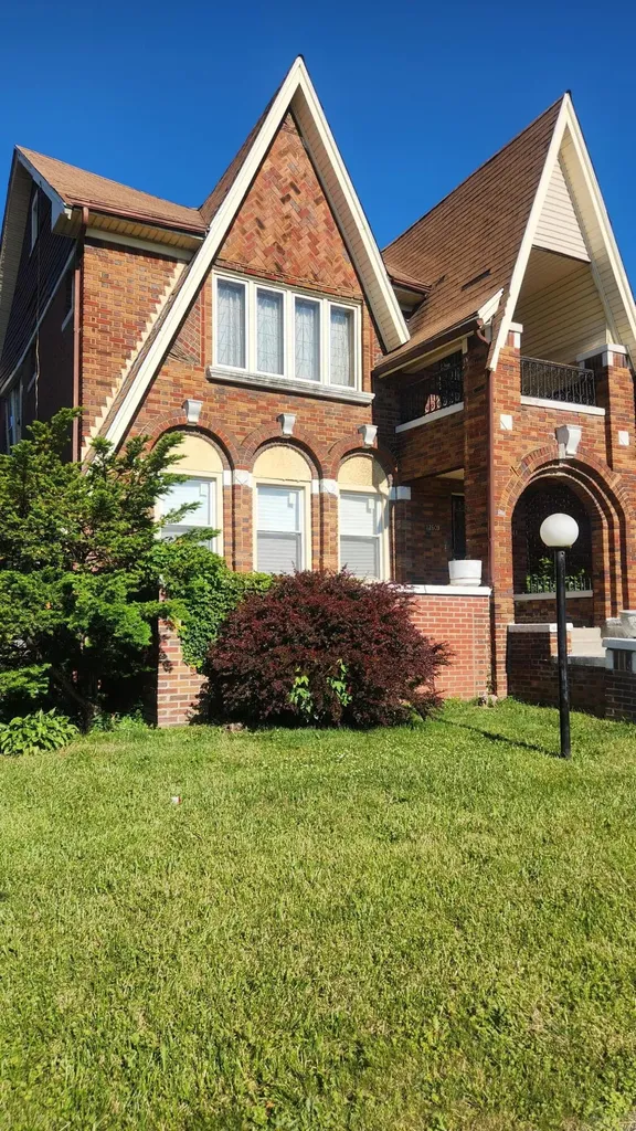 12609 Santa Rosa Drive Detroit City MI 48238