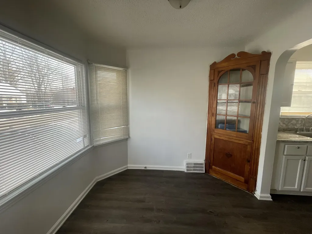 6491 Stahelin Avenue Detroit City MI 48228