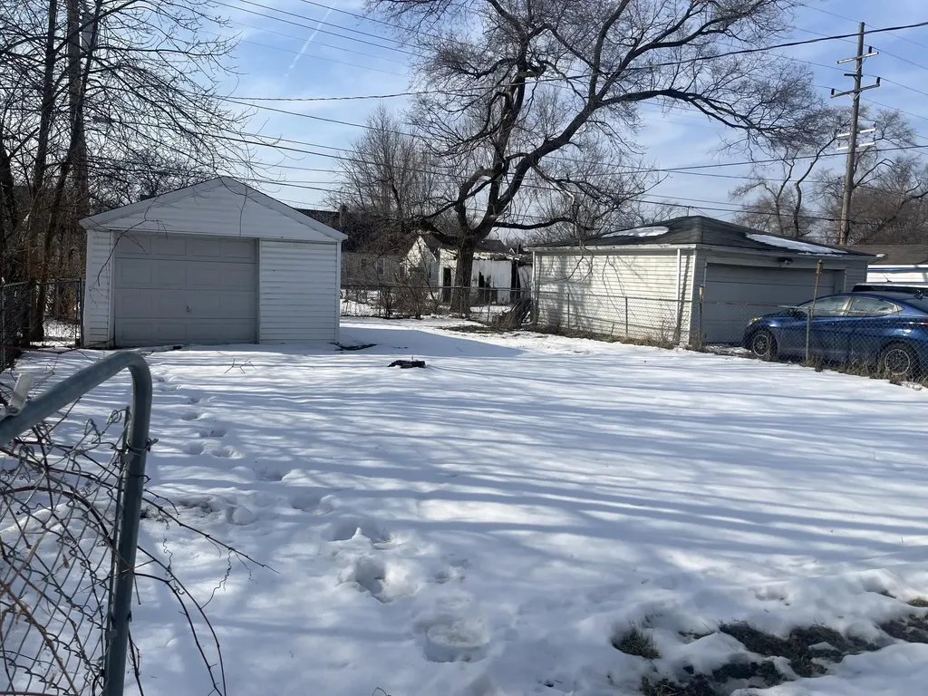 6491 Stahelin Avenue Detroit City MI 48228