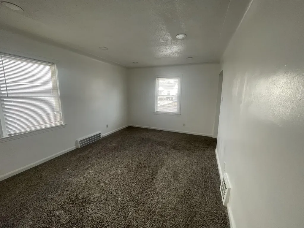 6491 Stahelin Avenue Detroit City MI 48228