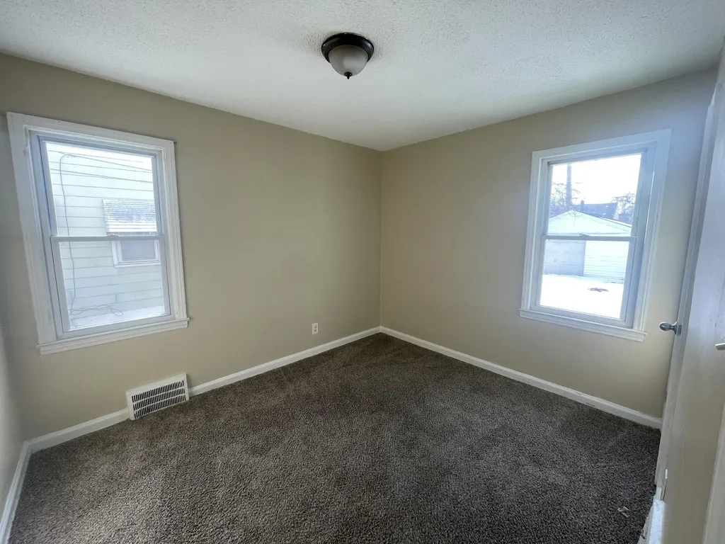 6491 Stahelin Avenue Detroit City MI 48228