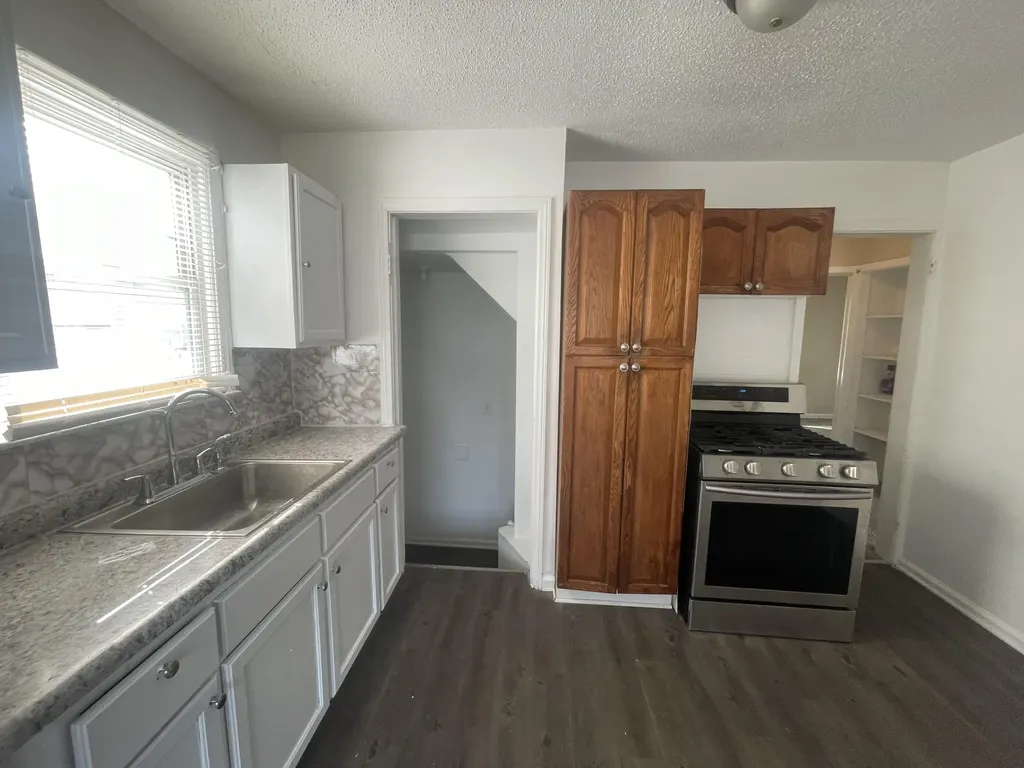6491 Stahelin Avenue Detroit City MI 48228