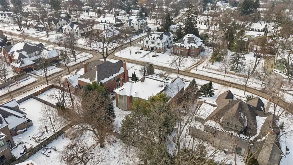 1444 Fairfax Street Birmingham City MI 48009