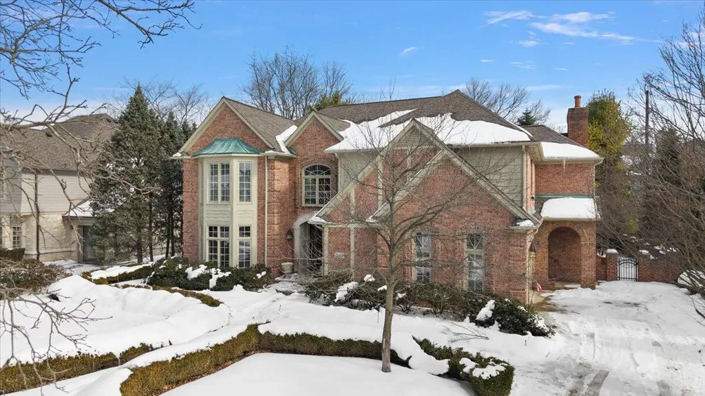 1444 Fairfax Street Birmingham City MI 48009