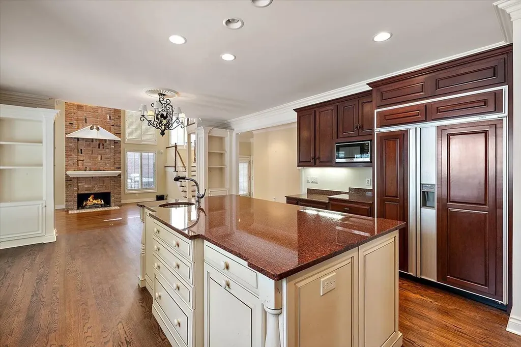 1444 Fairfax Street Birmingham City MI 48009