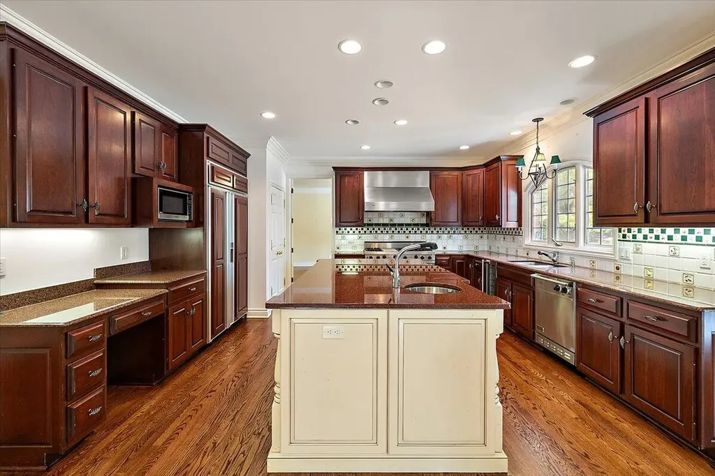 1444 Fairfax Street Birmingham City MI 48009