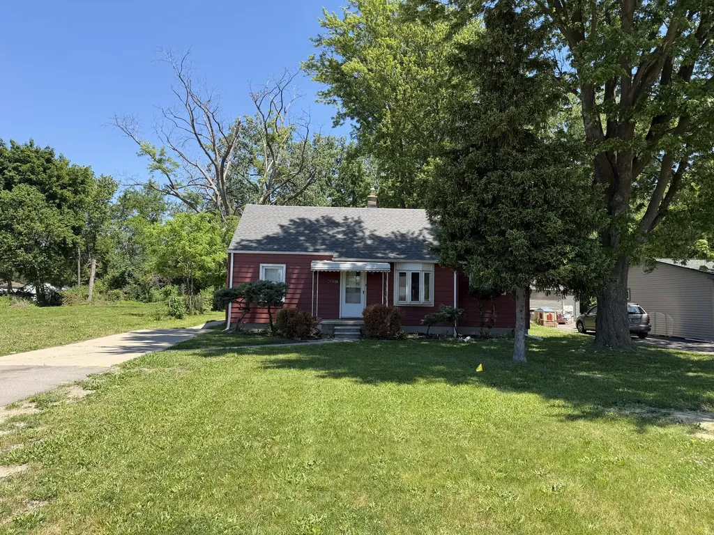 6237 Inkster Road Taylor City MI 48180