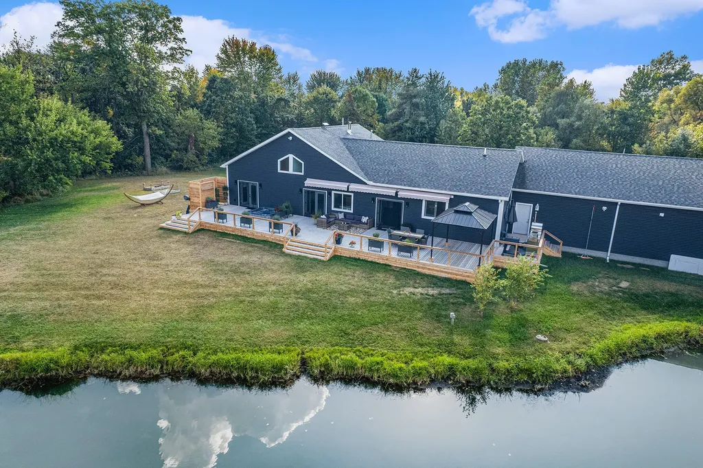 7914 Stony Lake Road Napoleon Township MI 49201