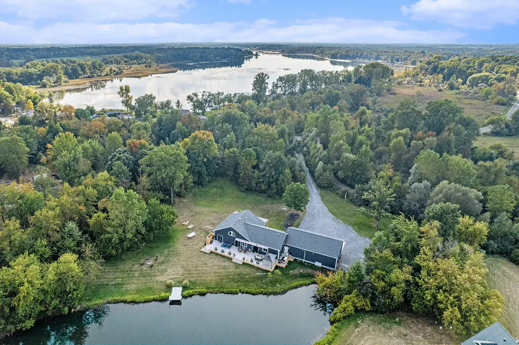 7914 Stony Lake Road Napoleon Township MI 49201