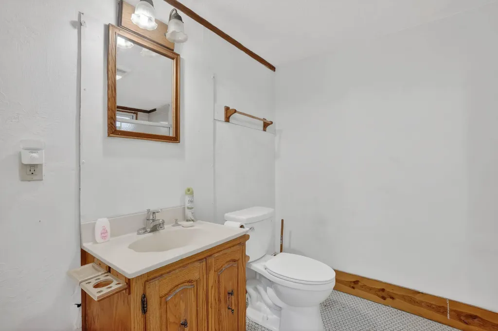 1109 S Genesee Drive Lansing City MI 48915