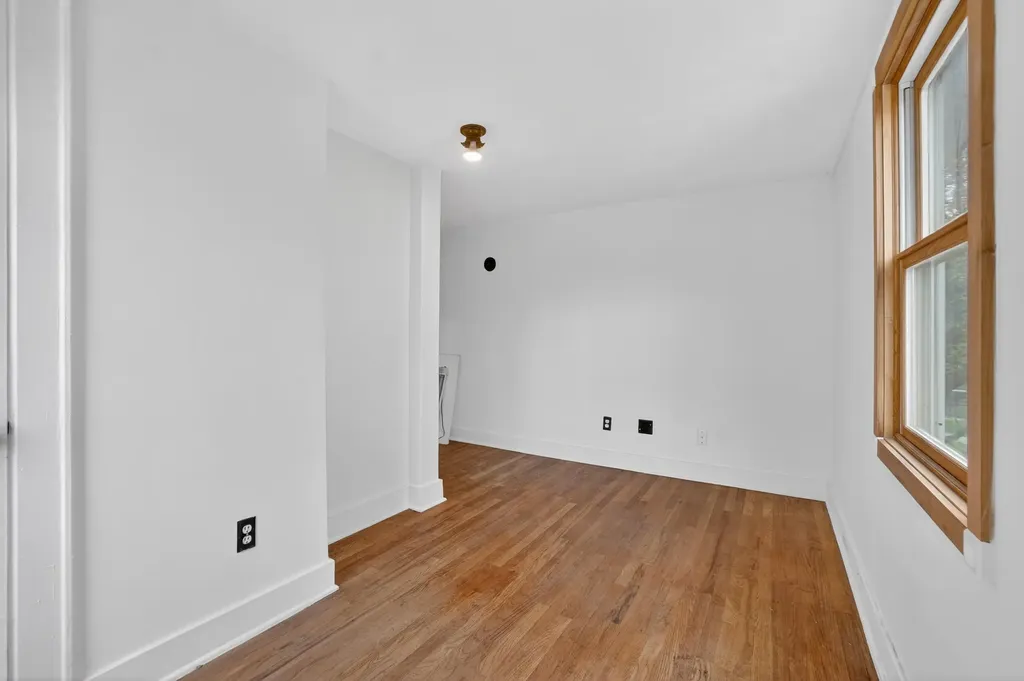 1109 S Genesee Drive Lansing City MI 48915
