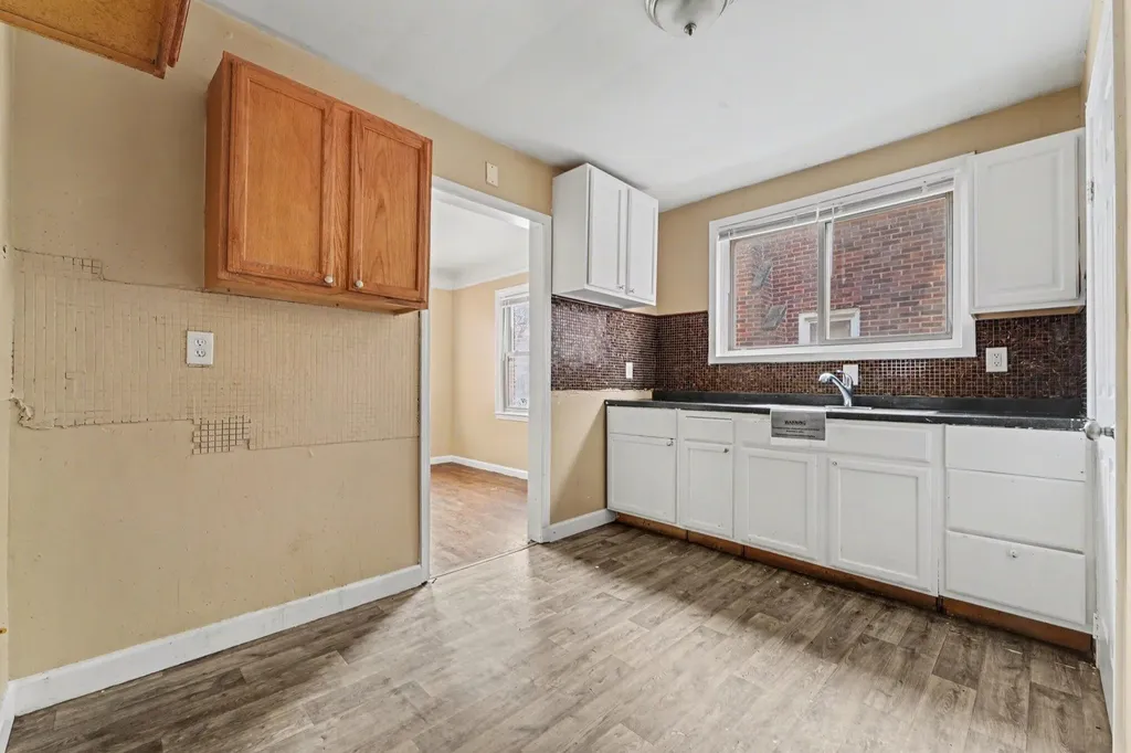 12511 Riad Street Detroit City MI 48224
