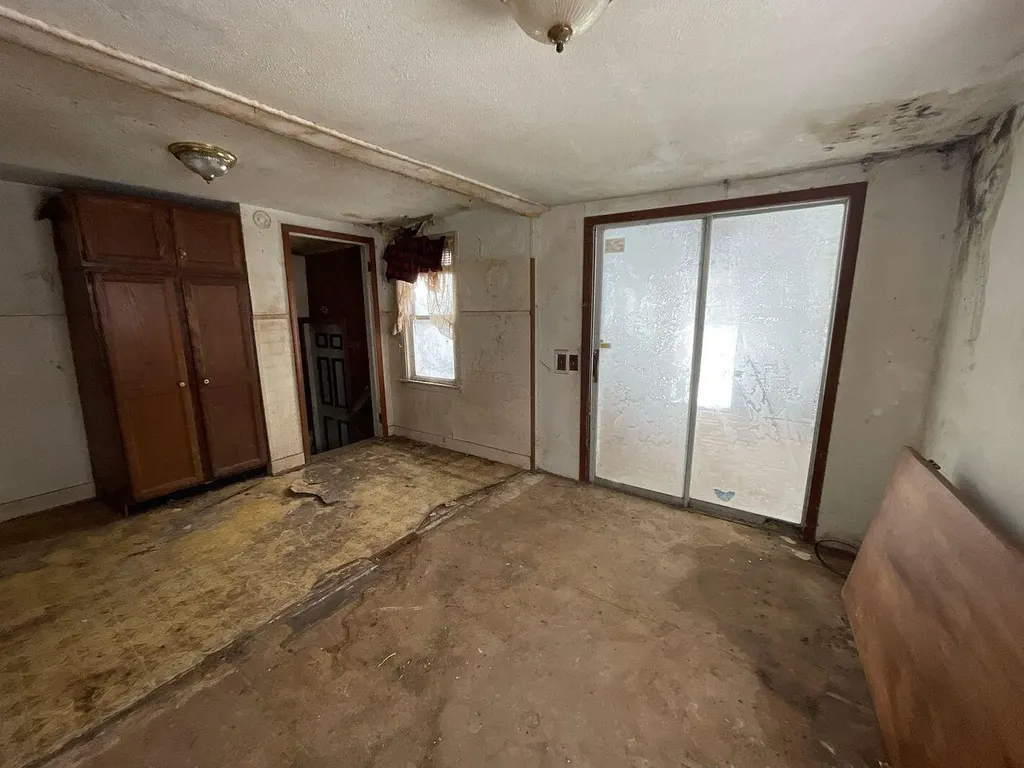 320 Lutzke Road Thomas Township MI 48609