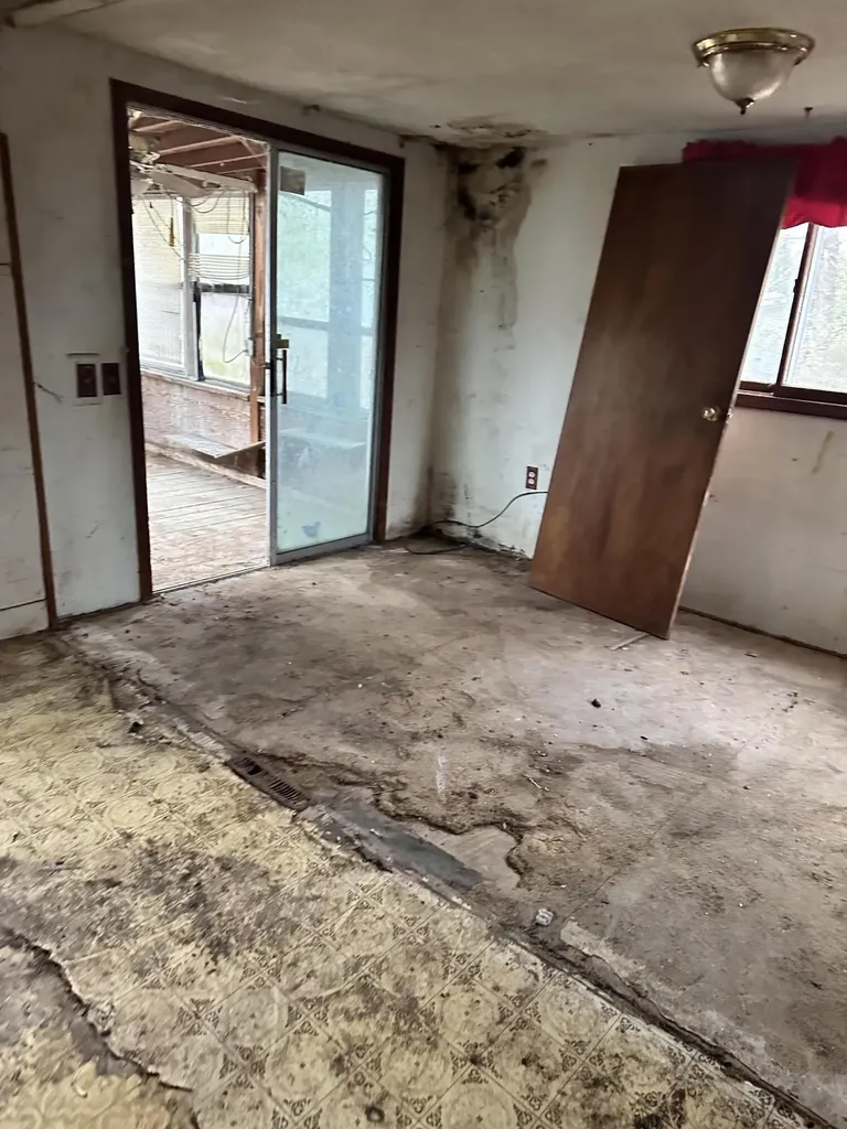 320 Lutzke Road Thomas Township MI 48609