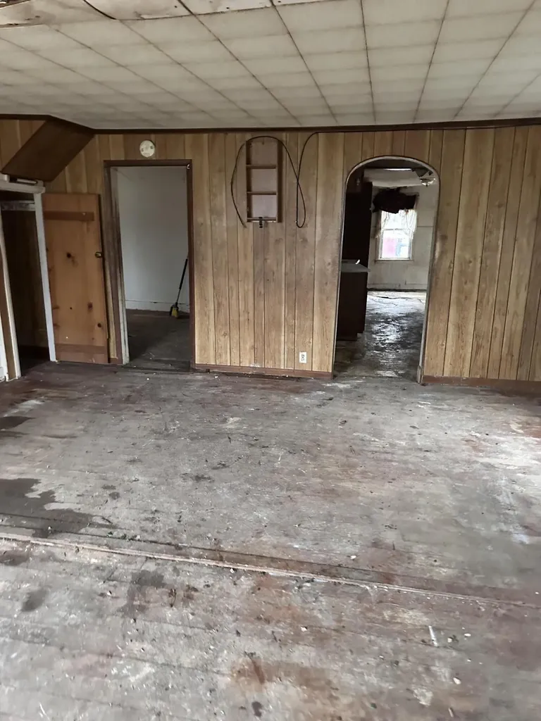 320 Lutzke Road Thomas Township MI 48609